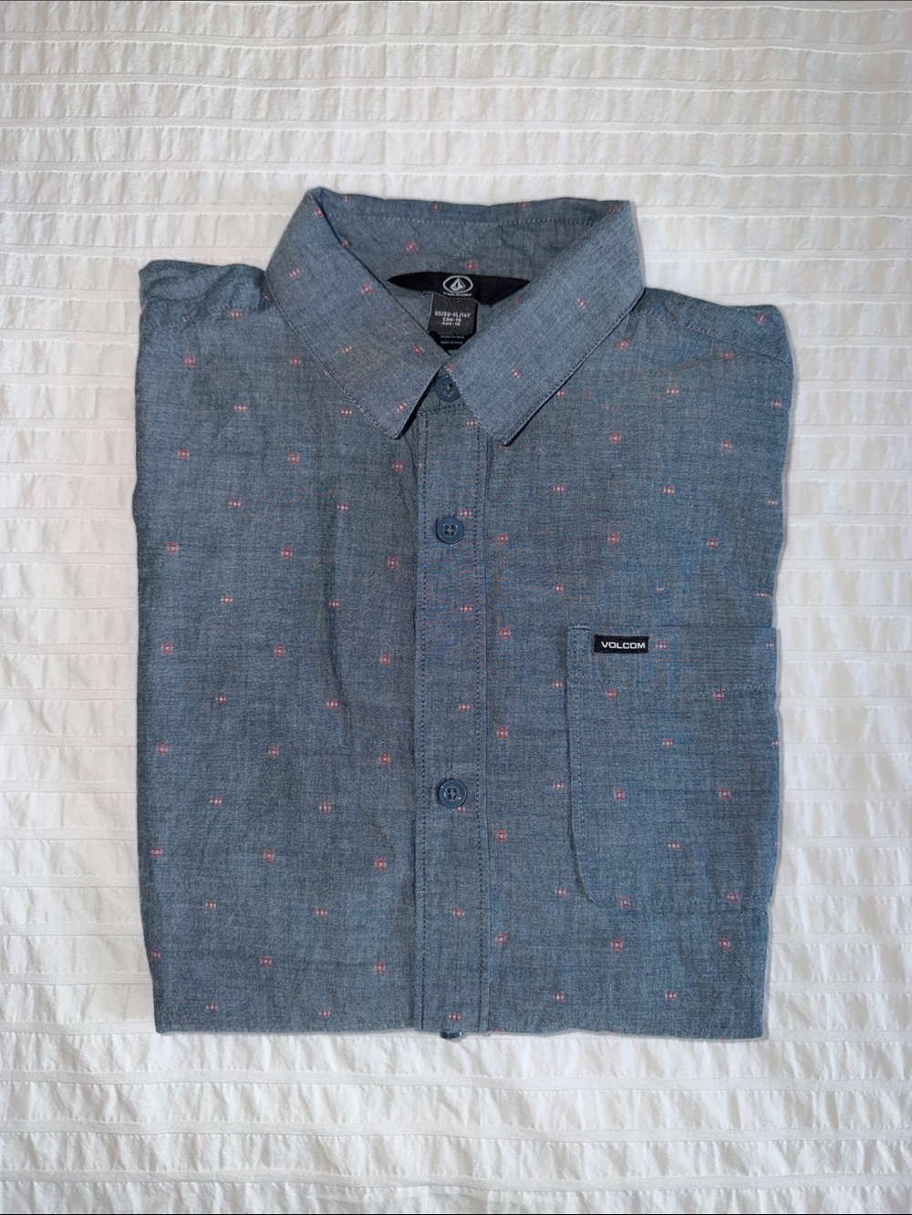Volcom Short Sleeve Button down shirt